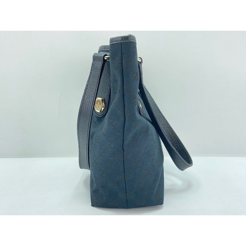 Gucci Handbag Black — view 3