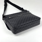 Louis Vuitton Daniel MM Shoulder Bag Damier Graphite Black — view 2