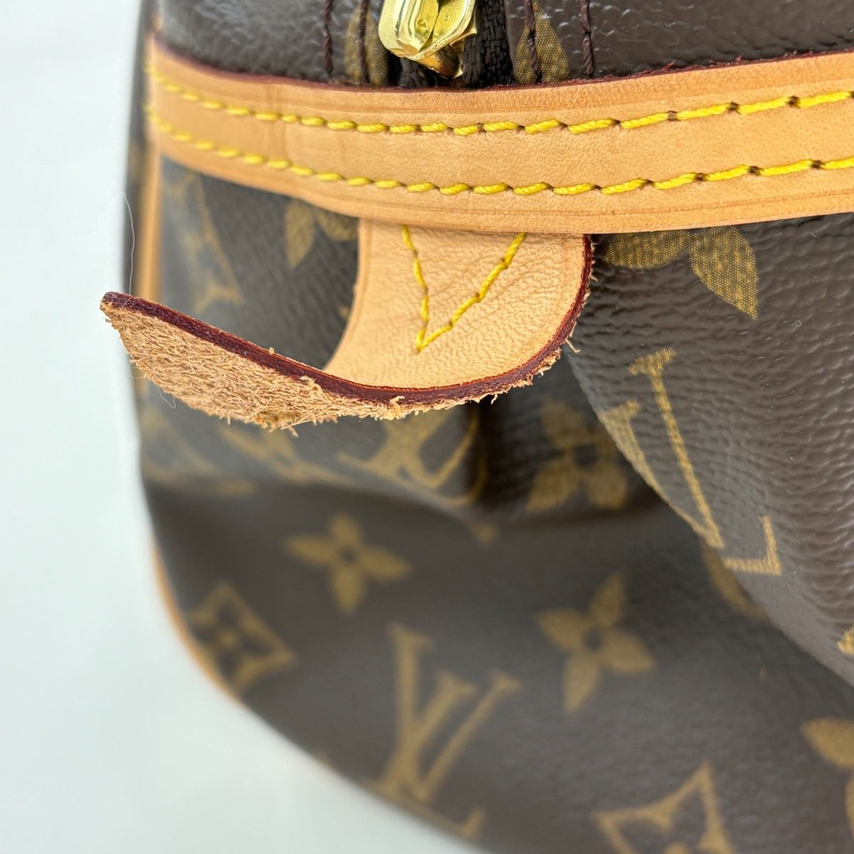 Louis Vuitton Montorgueil GM Tote Handle Monogram Brown — view 6