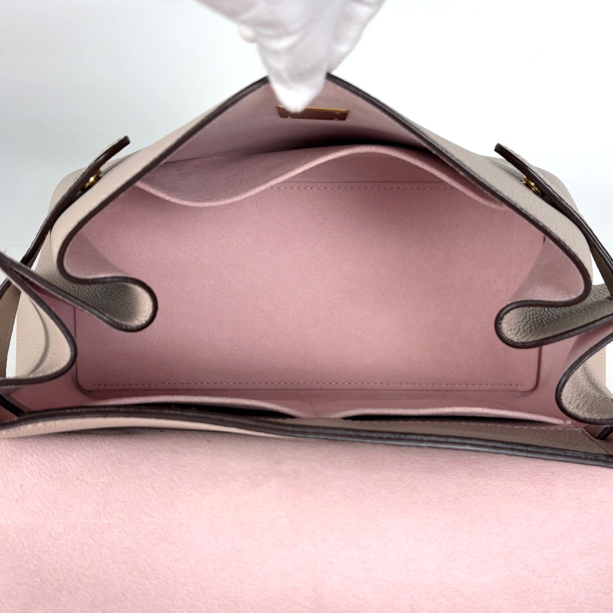 Louis Vuitton Lockme Ever 2-Way Shoulder Bag Leather Gray — view 8