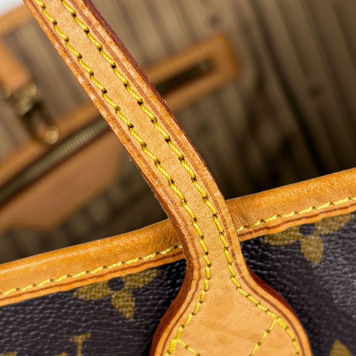 Louis Vuitton Neverfull MM Tote Shoulder Bag Monogram Brown — view 6