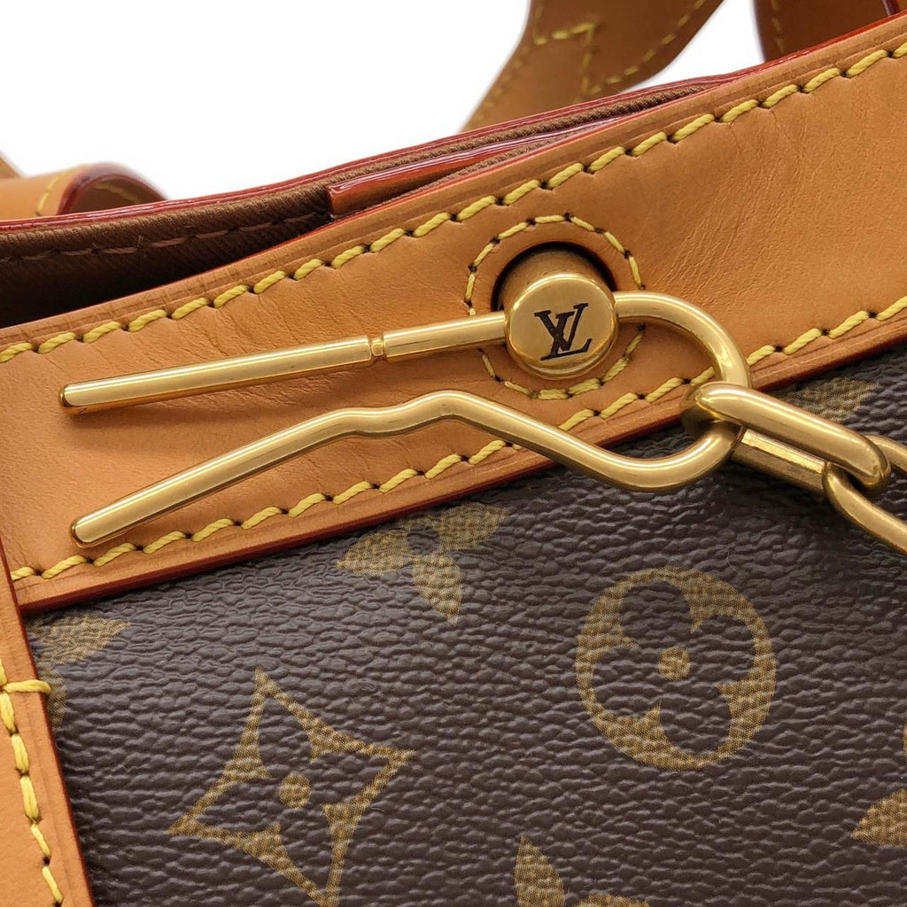 Louis Vuitton Monogram Cabas Voyage — view 5