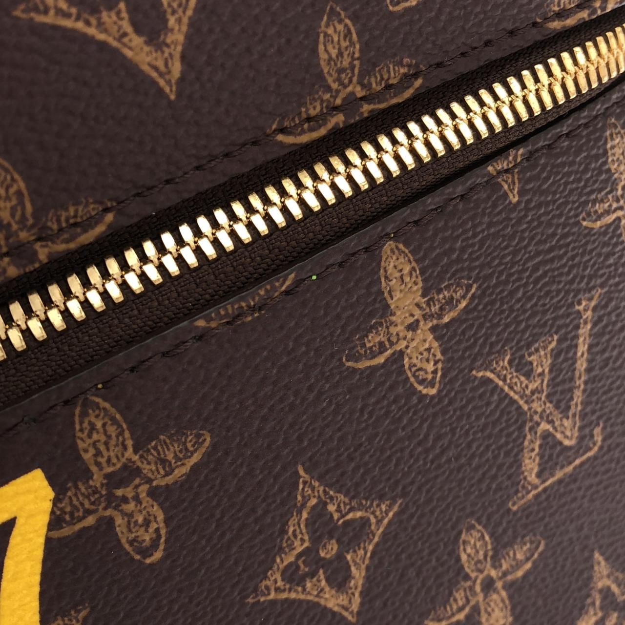 Louis Vuitton Monogram Vertical Box Trunk — view 6