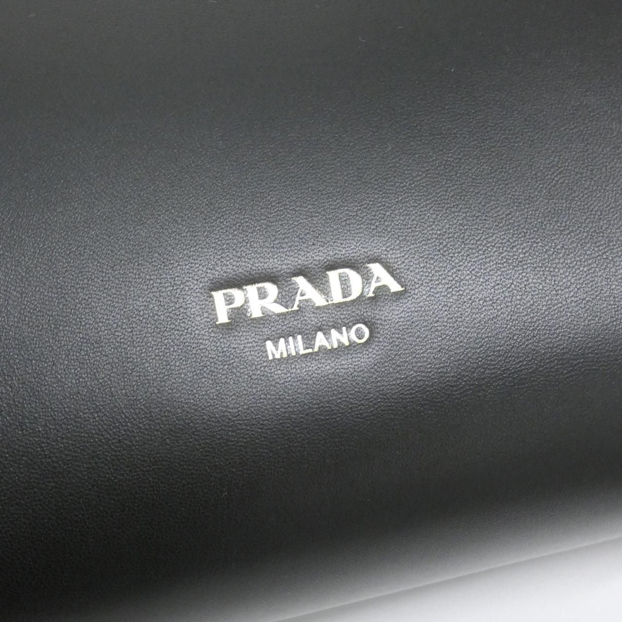 Prada Shoulder Bag Gold — view 4