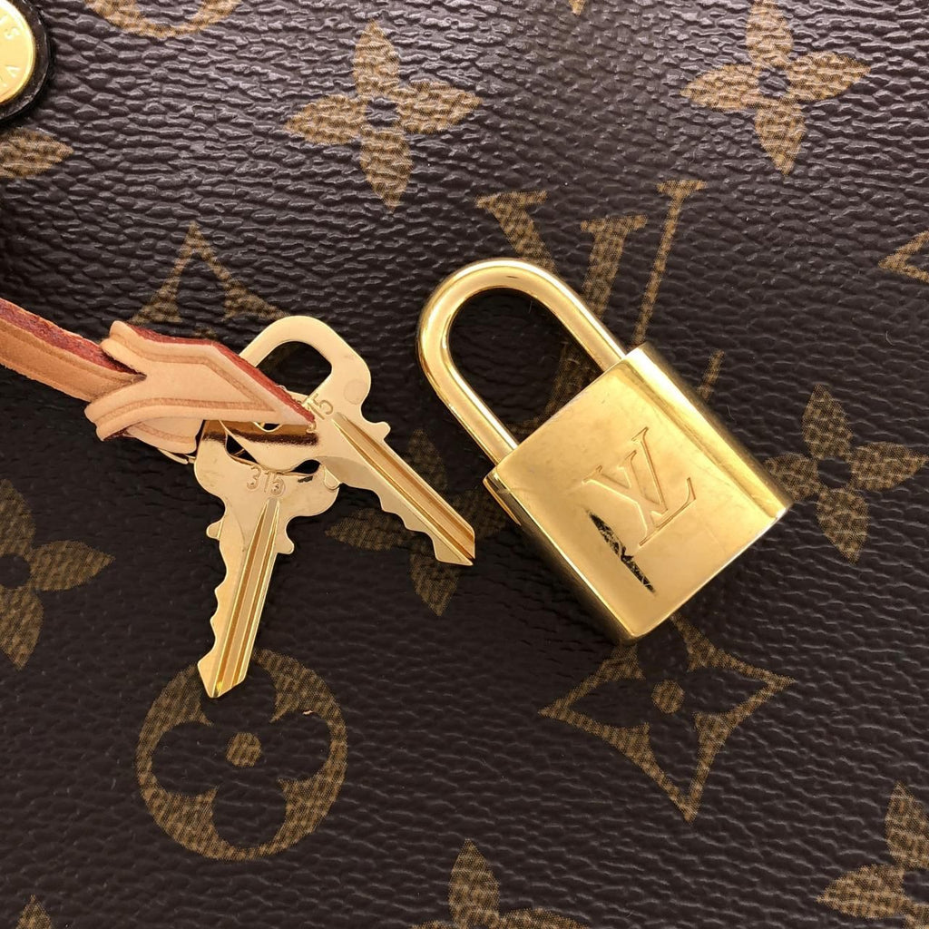 Louis Vuitton Monogram Montaigne BB — view 4