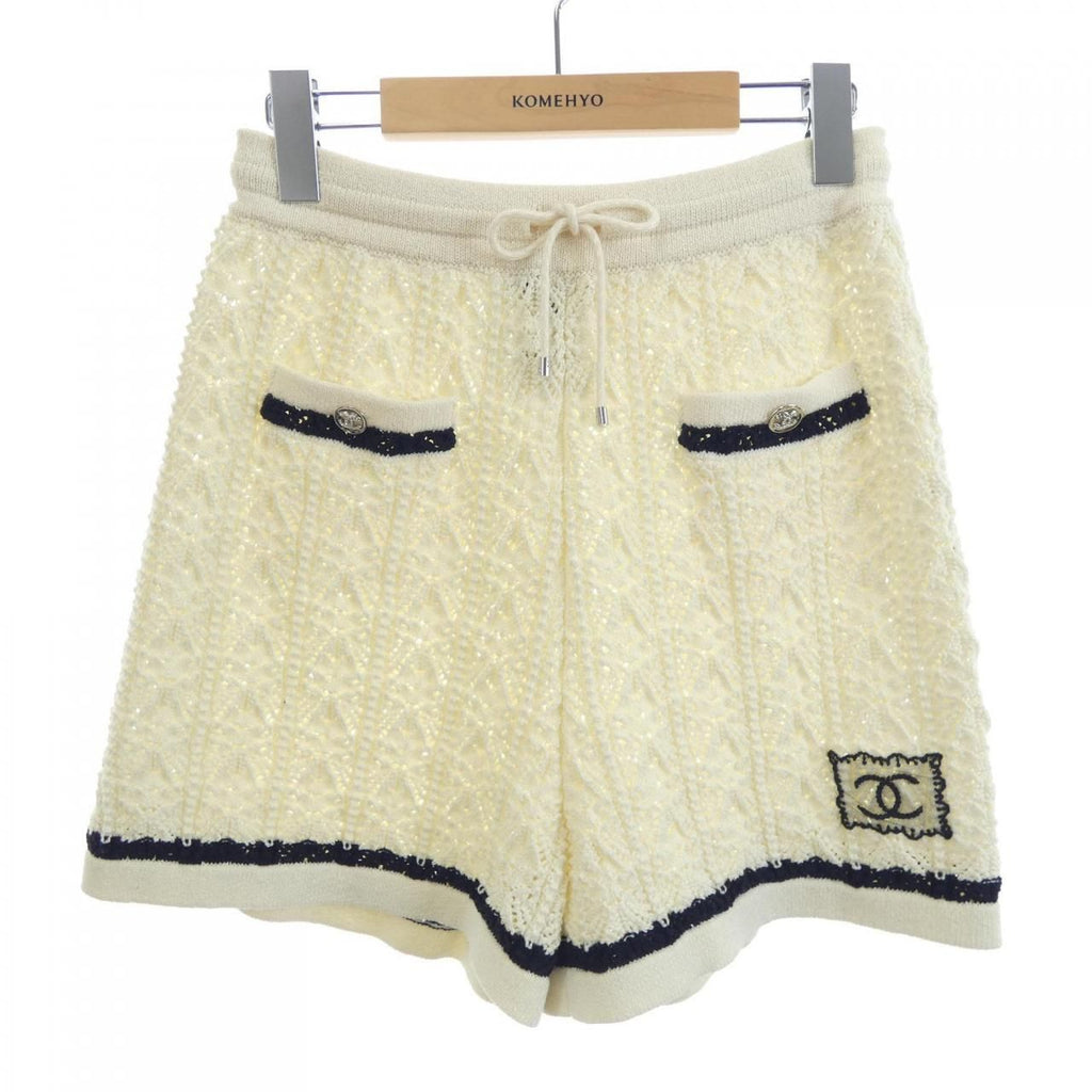 Chanel Shorts Beige