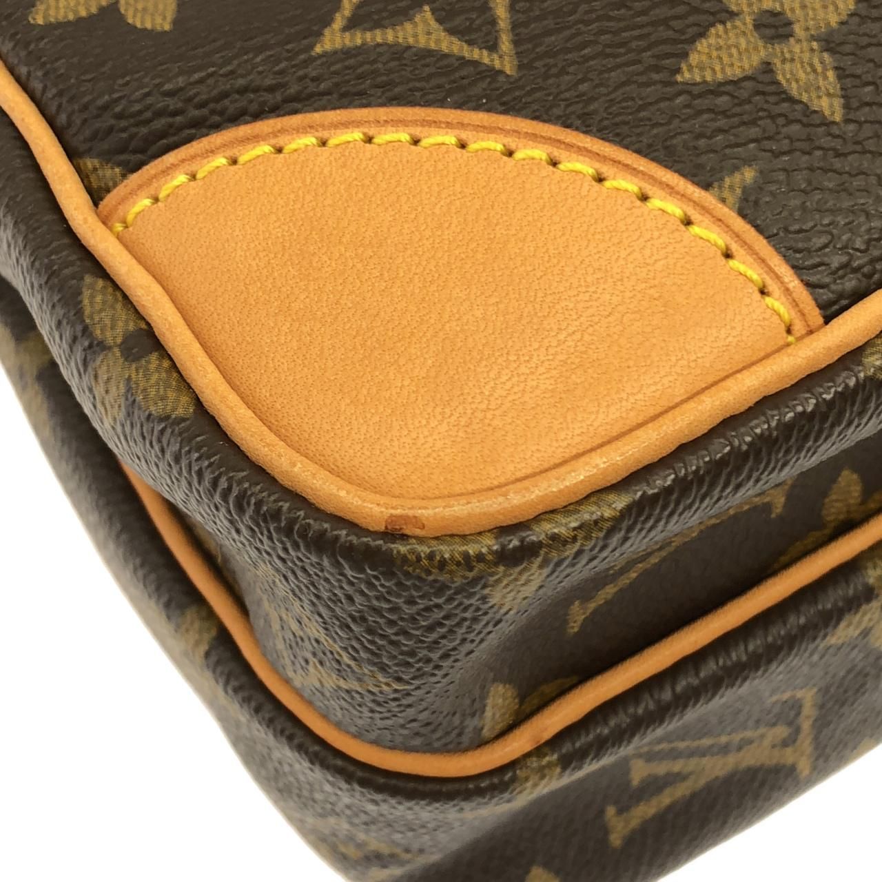 Louis Vuitton Monogram Amazon Shoulder — view 4