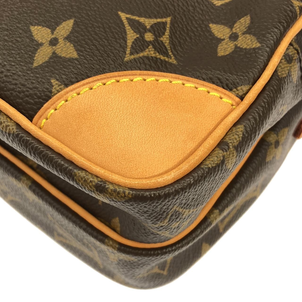 Louis Vuitton Monogram Amazon Shoulder — view 3