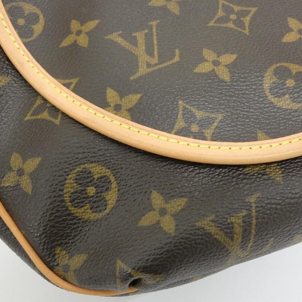 Louis Vuitton Monogram Thuraya PM Shoulder — view 4