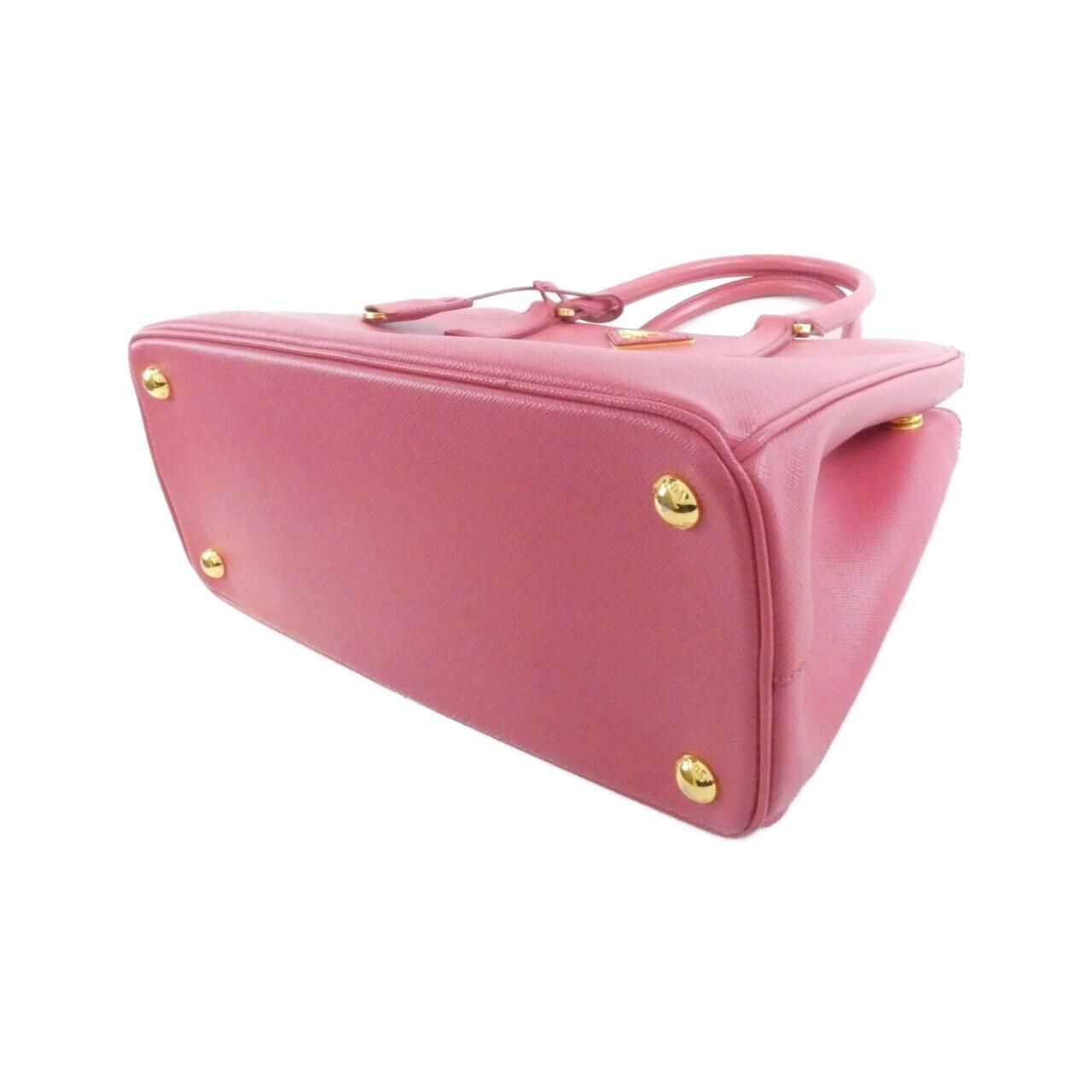 Prada Shoulder Bag Gold — view 3