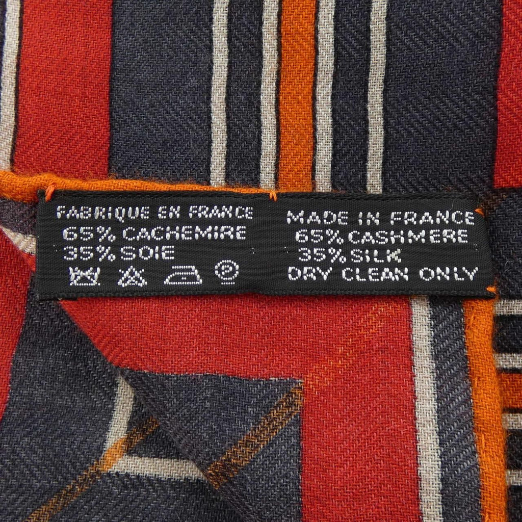 Hermes Couvertures Et Tenues Shawl Scarf — view 3