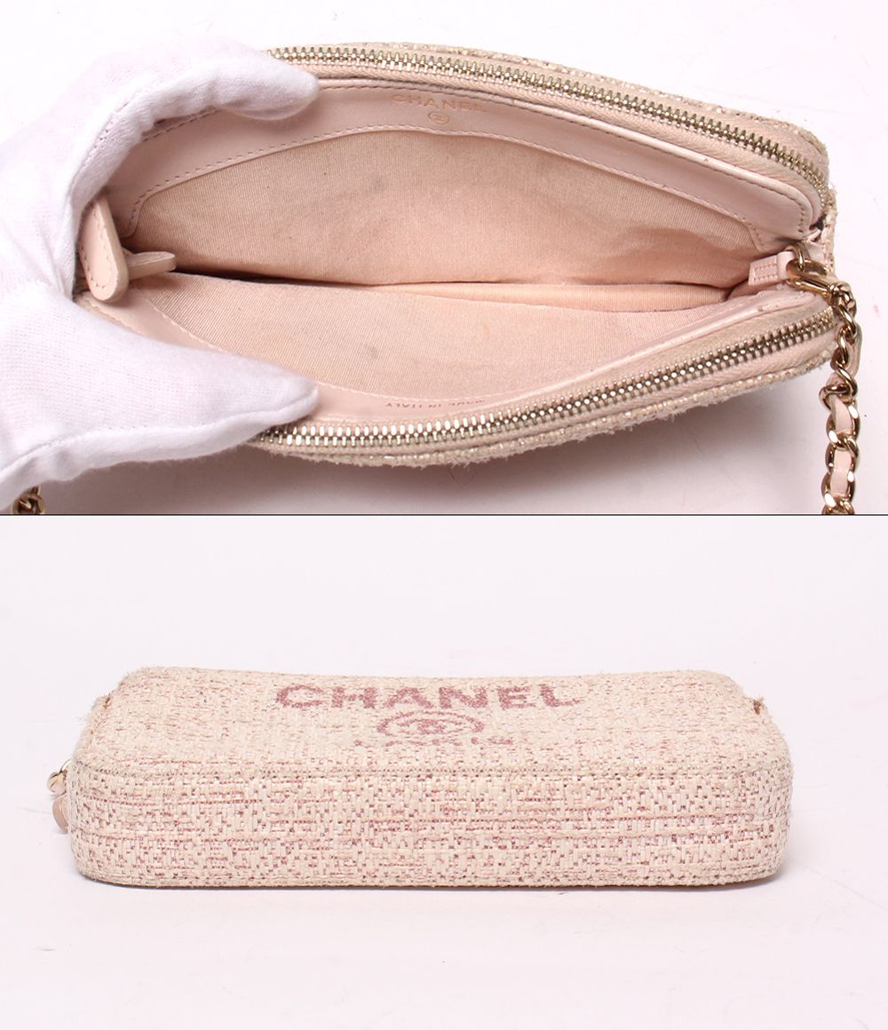 Chanel Chain Wallet Shoulder Bag Crossbody Gold 27 — view 3