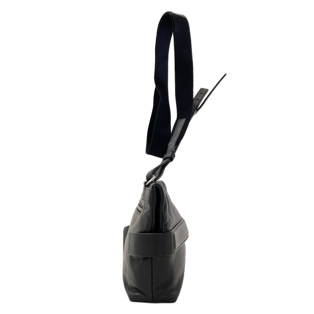 Bottega Veneta Logo Shoulder Bag Leather — view 3