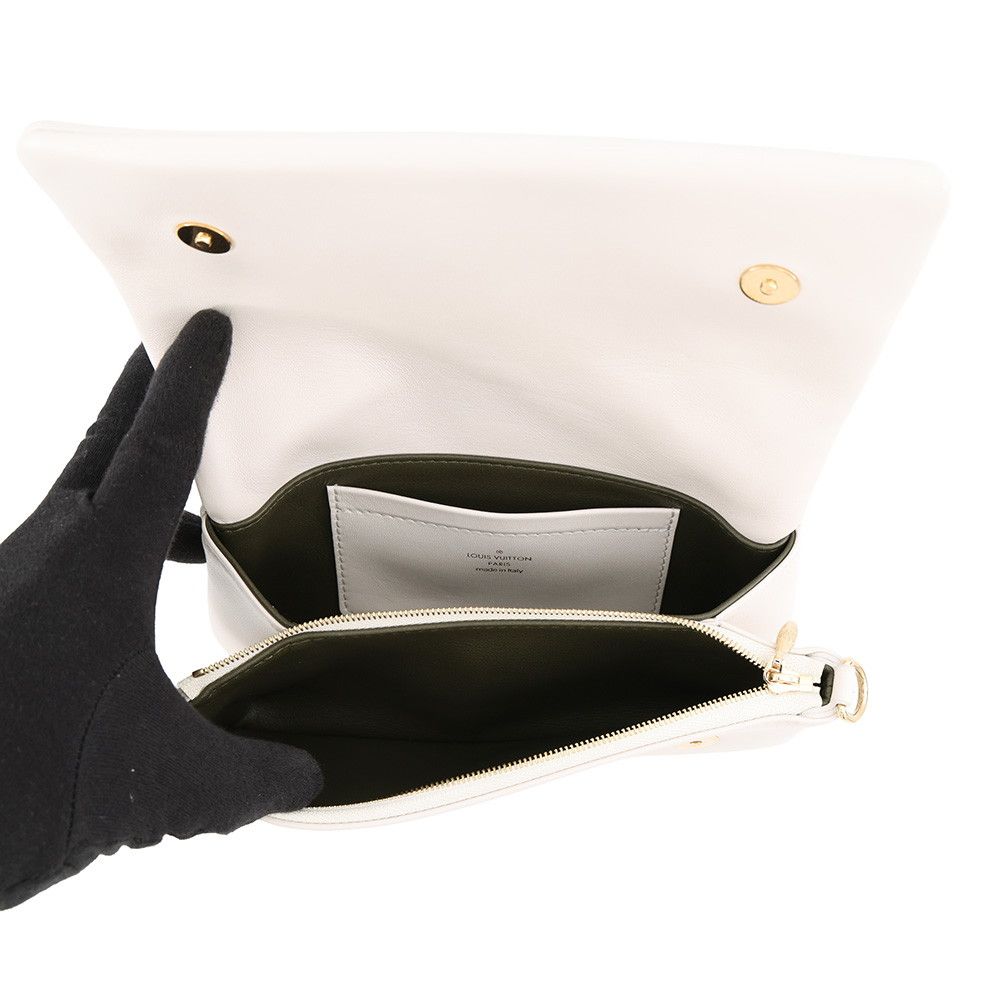 Louis Vuitton Shoulder Bag Monogram Pattern Lambskin Pochette Cousin White — view 7