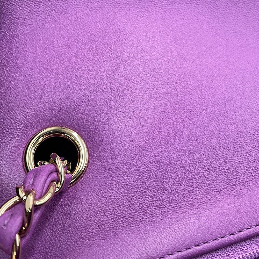 Chanel Chain Shoulder Bag CC Logo Quilted Tweed — view 6