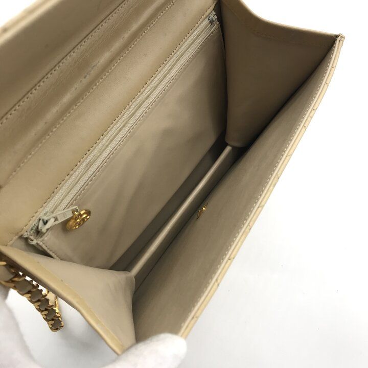 Chanel Quilted Shoulder Chain Gold Beige — view 9