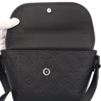Louis Vuitton Pulse Wearable Wallet Monogram Shadow Shoulder Bag Leather Black — view 8