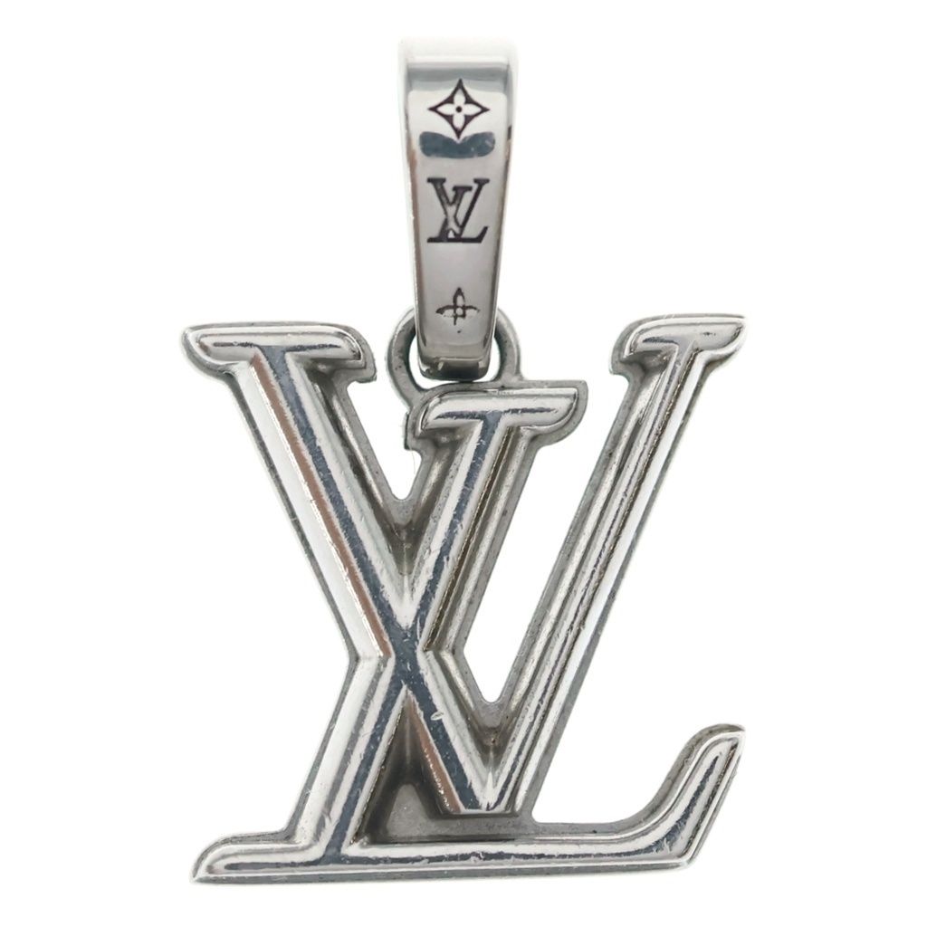 Louis Vuitton LV Di Shaw Pendant Charm Silver