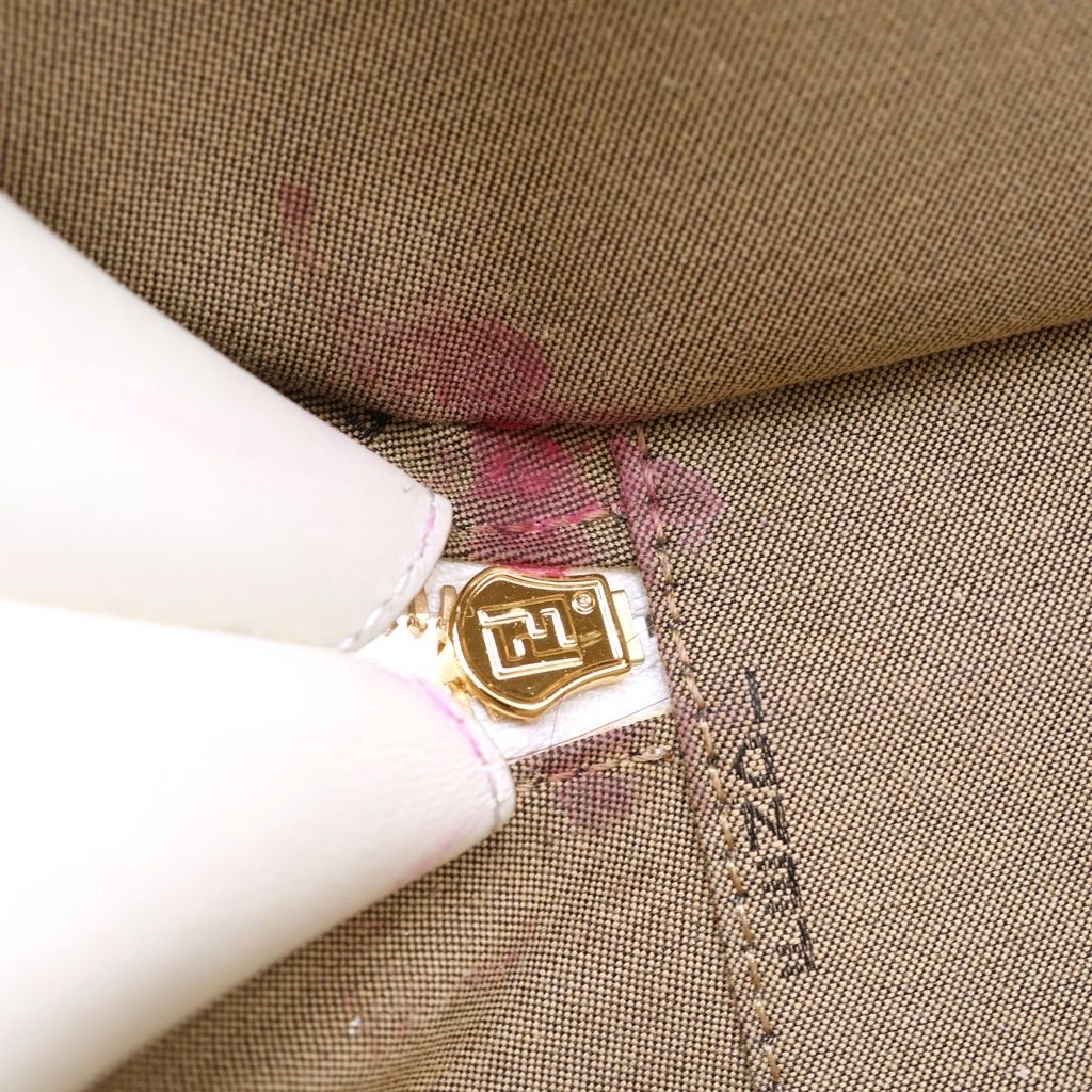 Fendi Rock Mini Camera White Leather Gold Shoulder — view 8