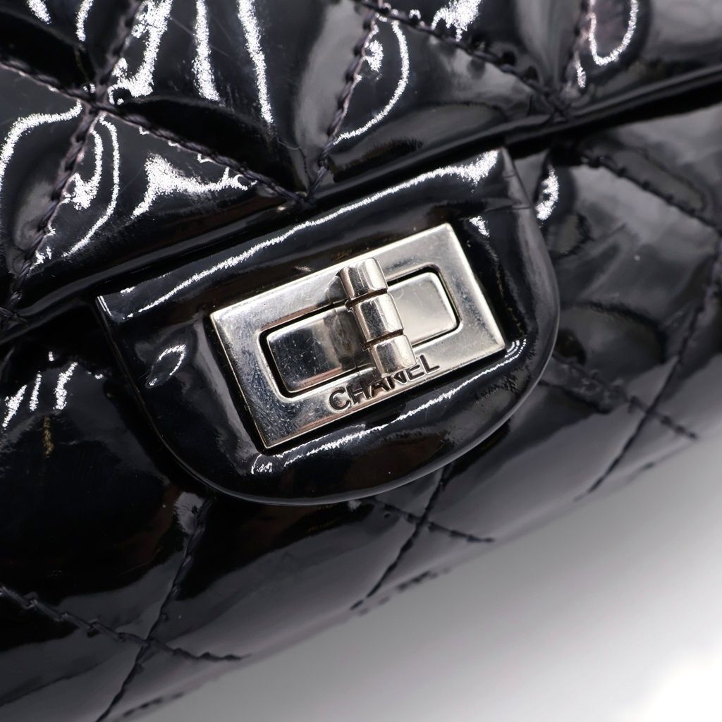 Chanel Quilted 2.55 Patent Leather Shoulder Back Black Handbag — view 7