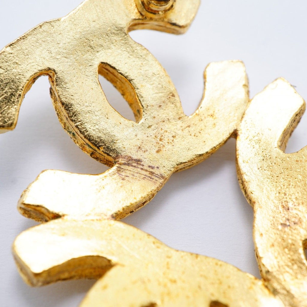 Chanel Brooch Vintage CC Logo Triple Coco Gold Plated — view 7