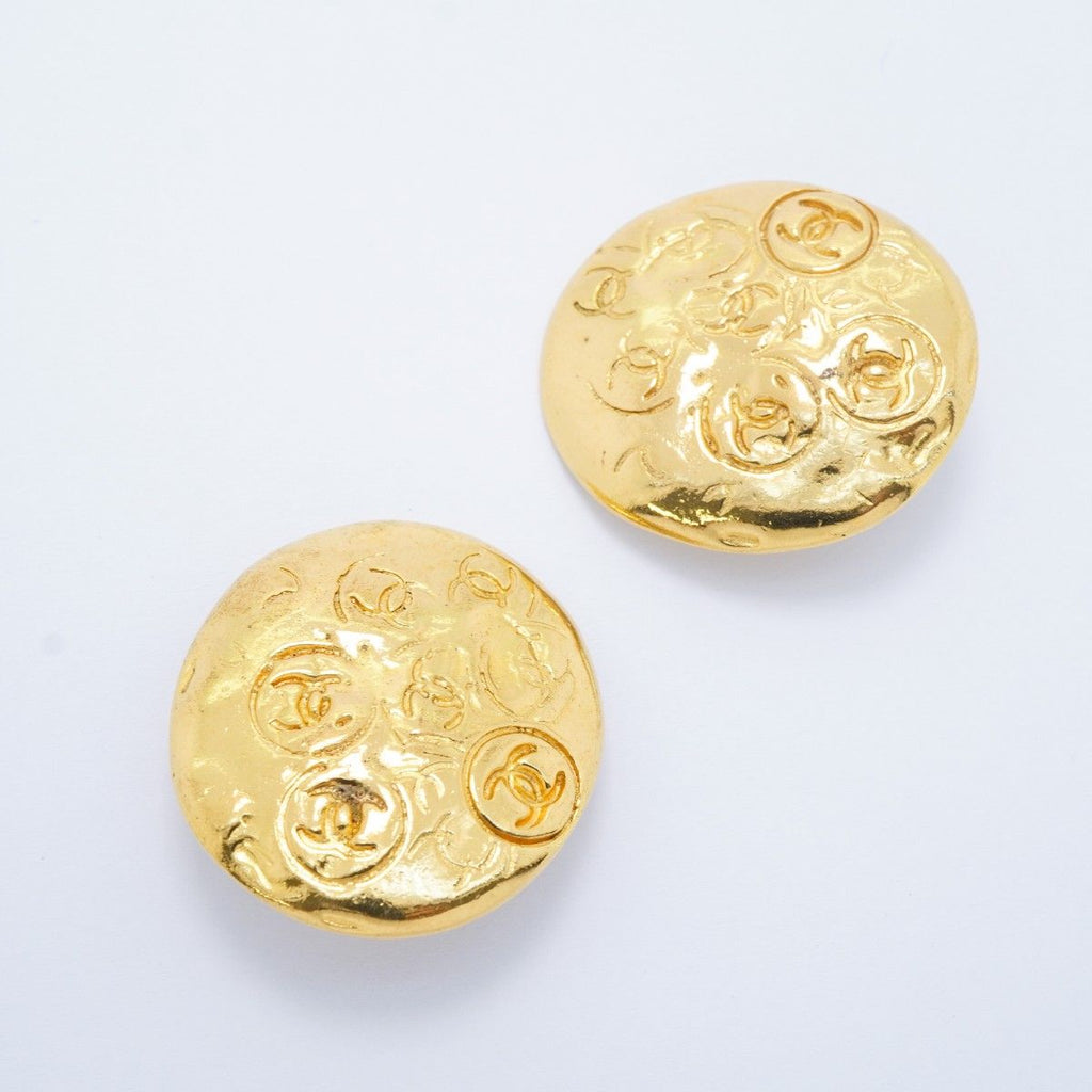 Chanel Earrings Vintage CC Logo Round — view 2
