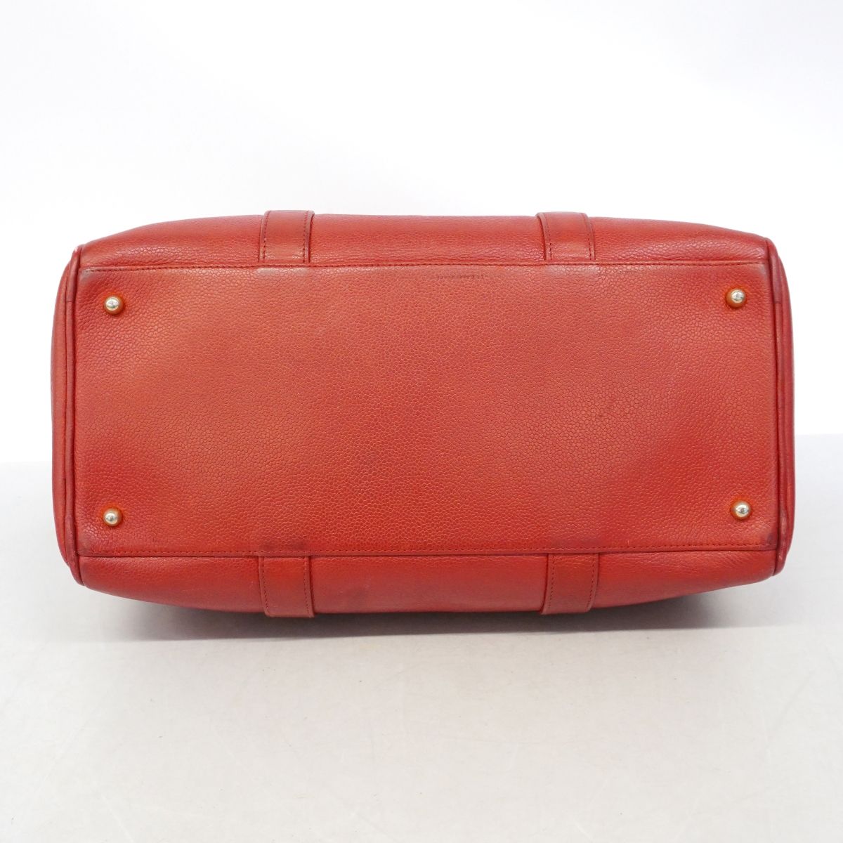 Chanel Handbag Caviar Leather Red Gold — view 3