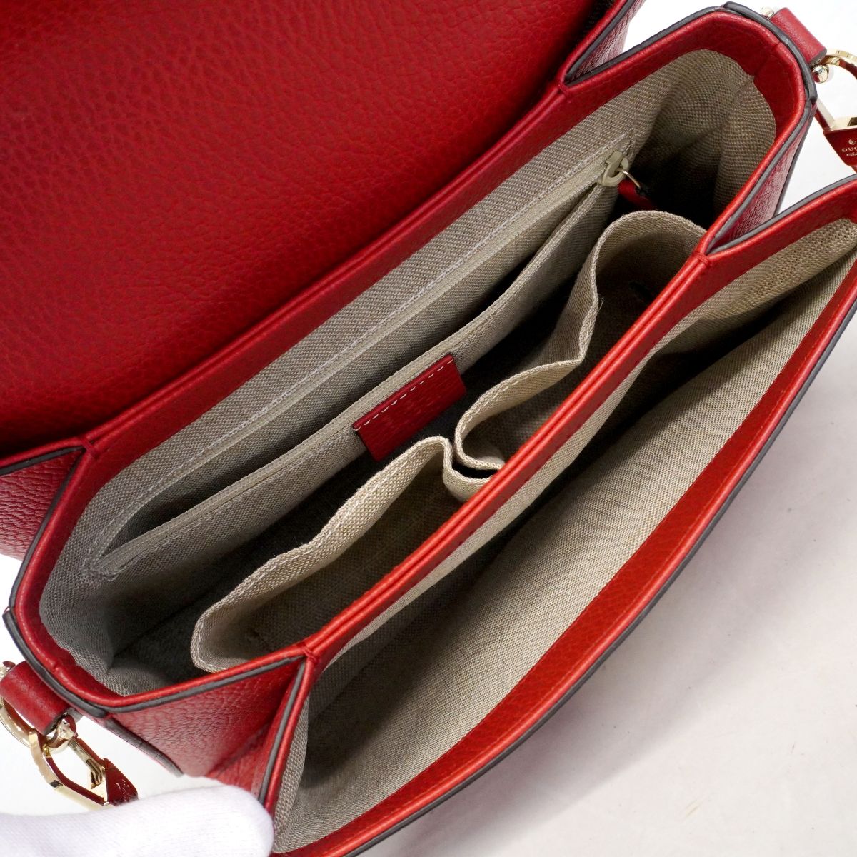 Gucci Handbag Interlocking Leather Red Champagne Gold 2-Way — view 4