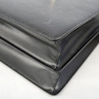 Louis Vuitton Shoulder Bag Epi Capuchin Noir — view 6