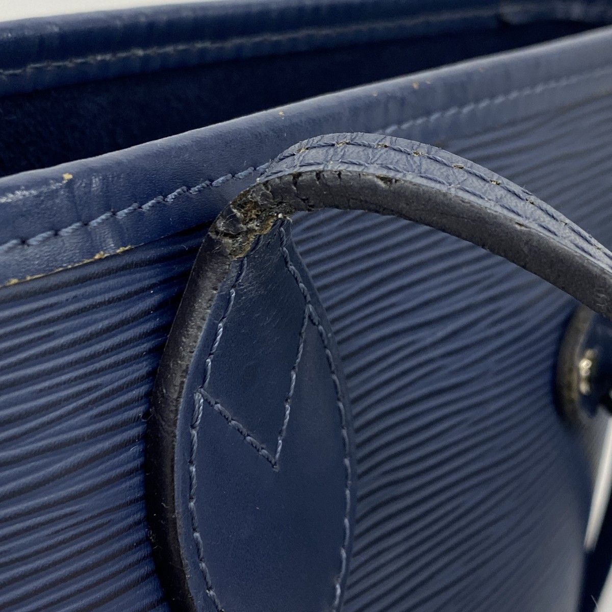 Louis Vuitton Tote Epi Neverfull MM Andigo Blue — view 7