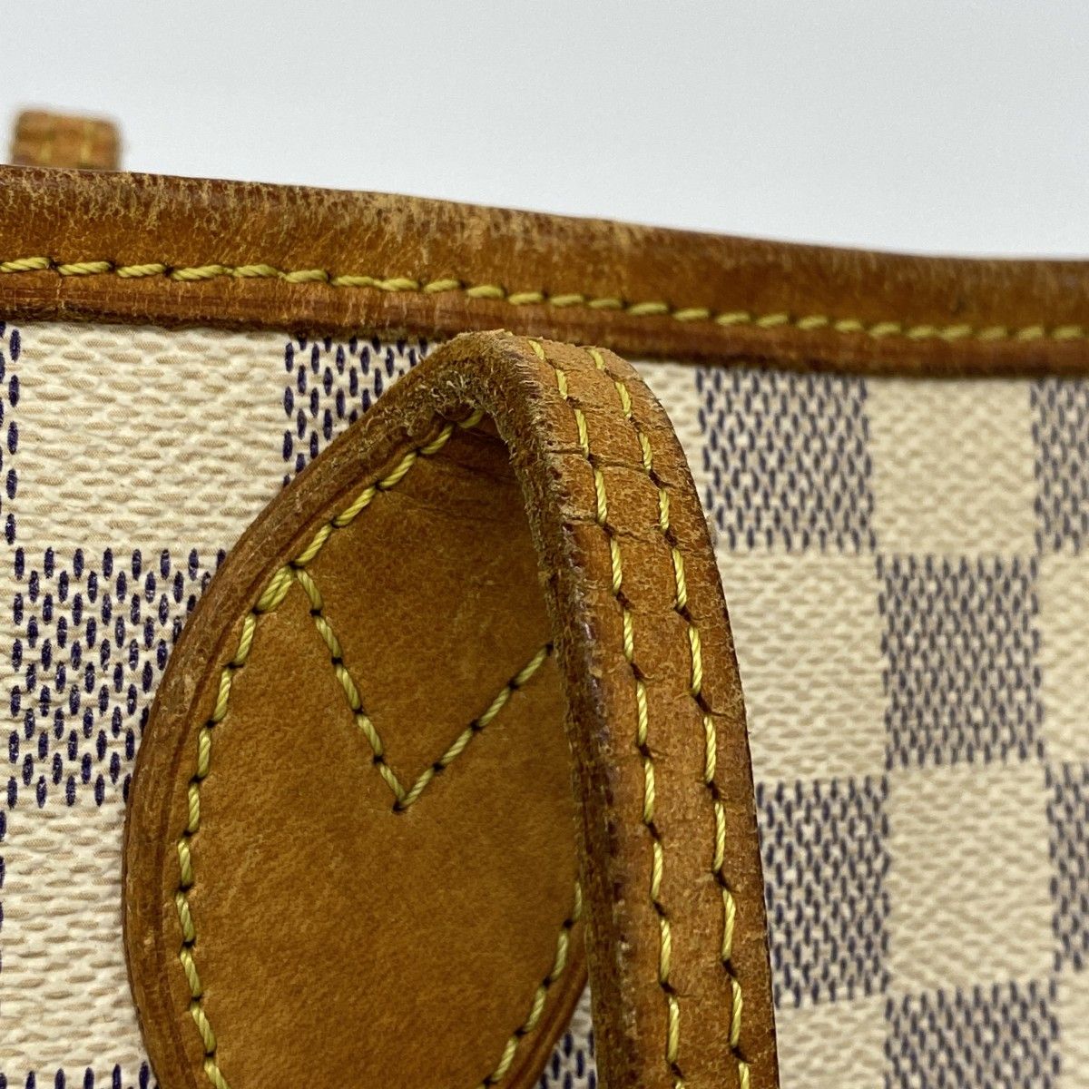 Louis Vuitton Tote Damier Azur Neverfull MM White — view 8