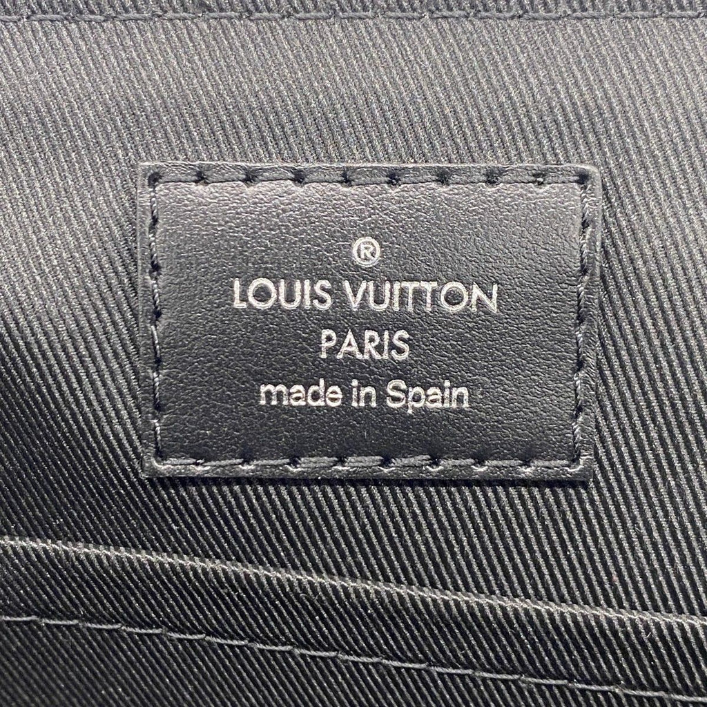 Louis Vuitton Shoulder Bag Monogram Eclipse District Black — view 5