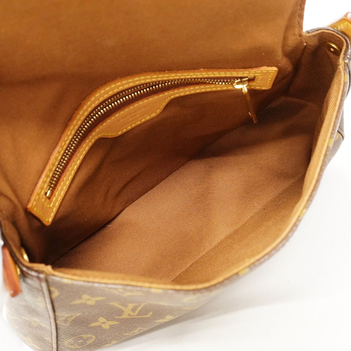 Louis Vuitton Shoulder Bag Monogram Mini Looping Brown — view 4