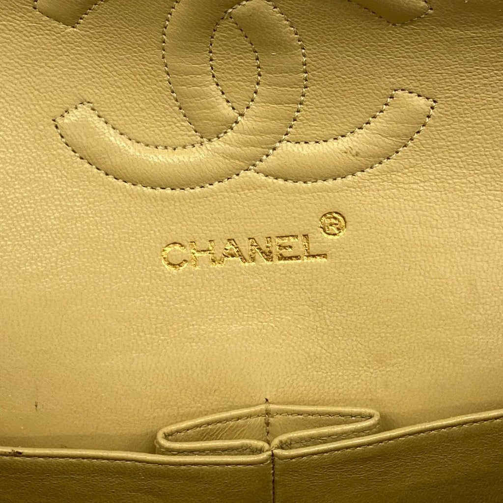 Chanel Shoulder Bag Quilted Lambskin Beige Gold — view 5