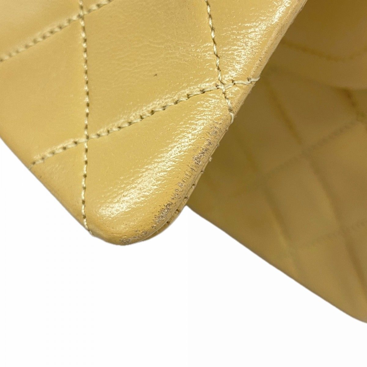 Chanel Shoulder Bag Quilted Lambskin Beige Gold — view 8
