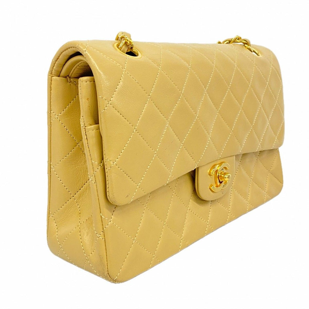 Chanel Shoulder Bag Quilted Lambskin Beige Gold — view 2