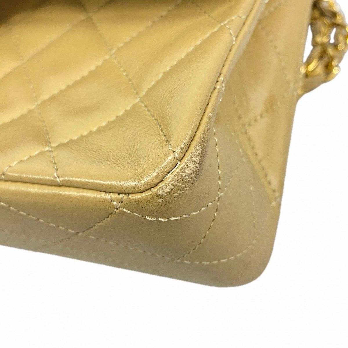 Chanel Shoulder Bag Quilted Lambskin Beige Gold — view 6