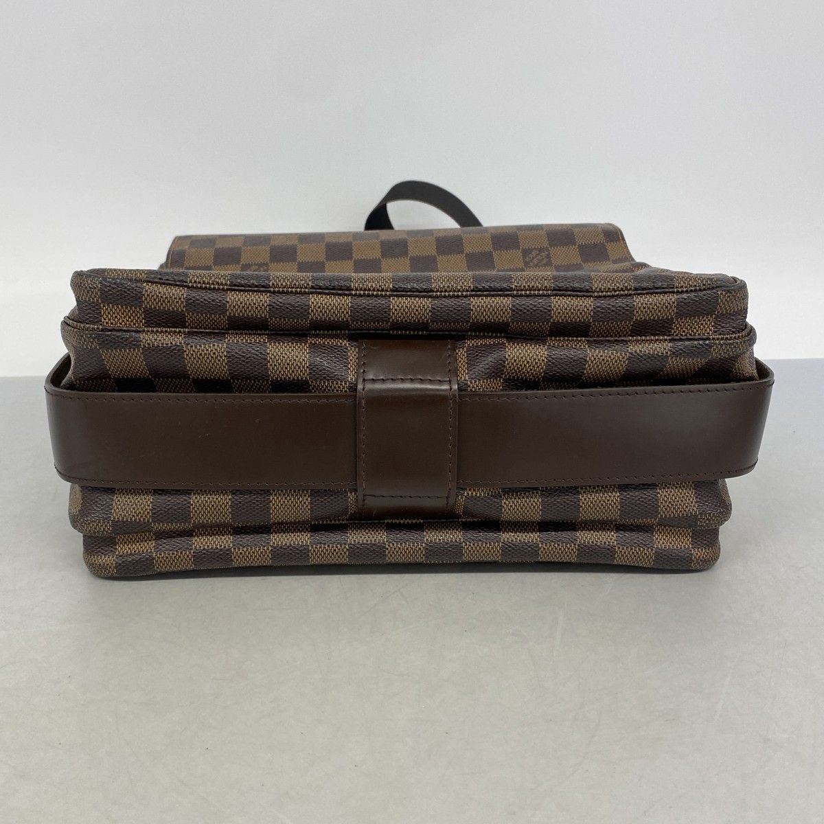 Louis Vuitton Shoulder Bag Damier Naviglio Ebene — view 3