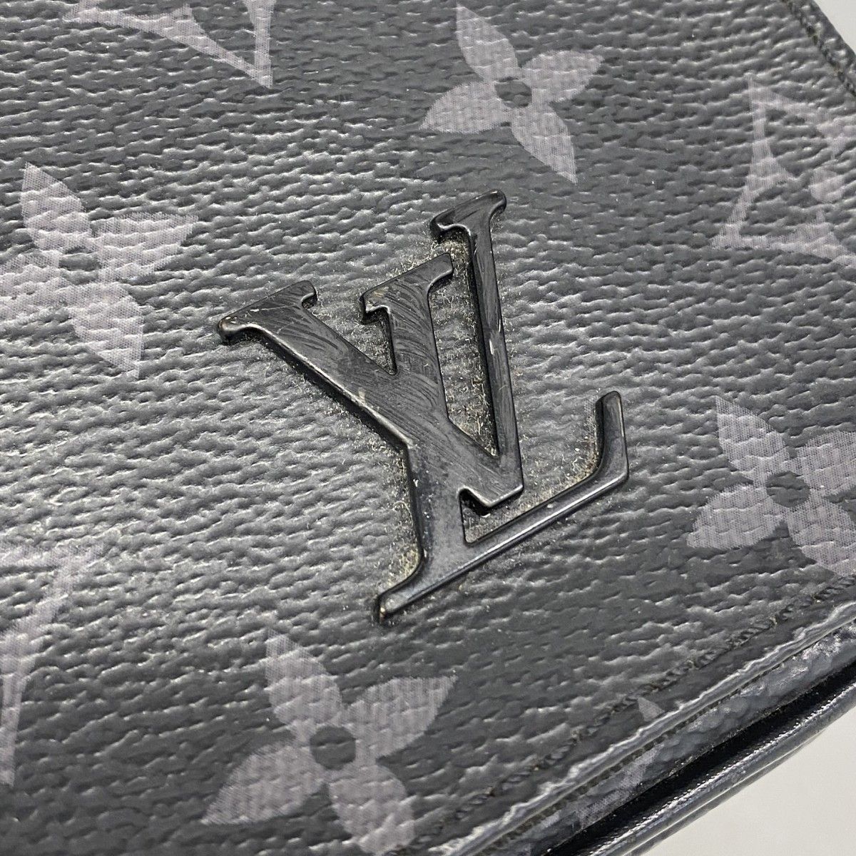 Louis Vuitton Shoulder Bag Monogram Eclipse District Black — view 8