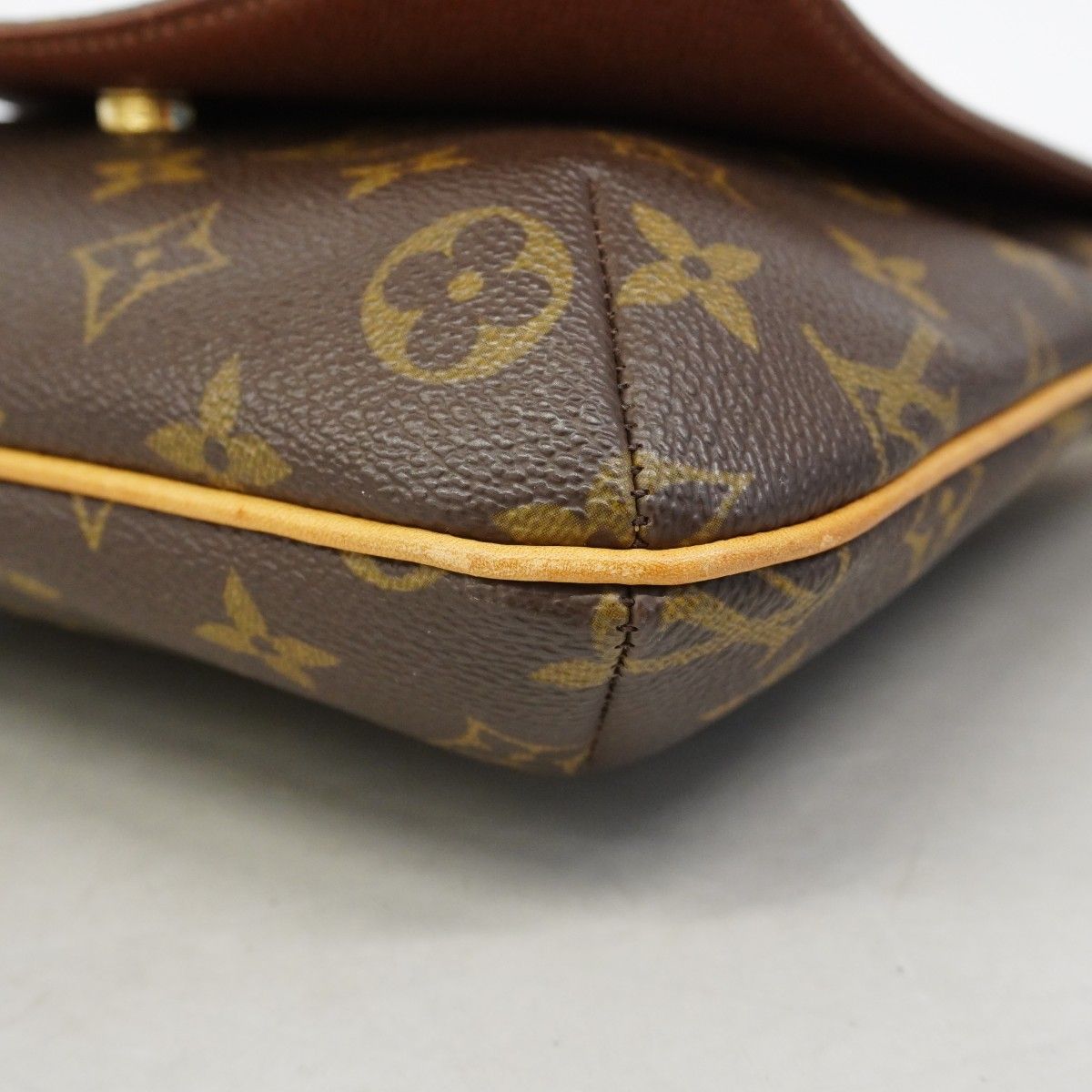 Louis Vuitton Shoulder Bag Monogram Musette Salsa Short Strap Brown — view 6