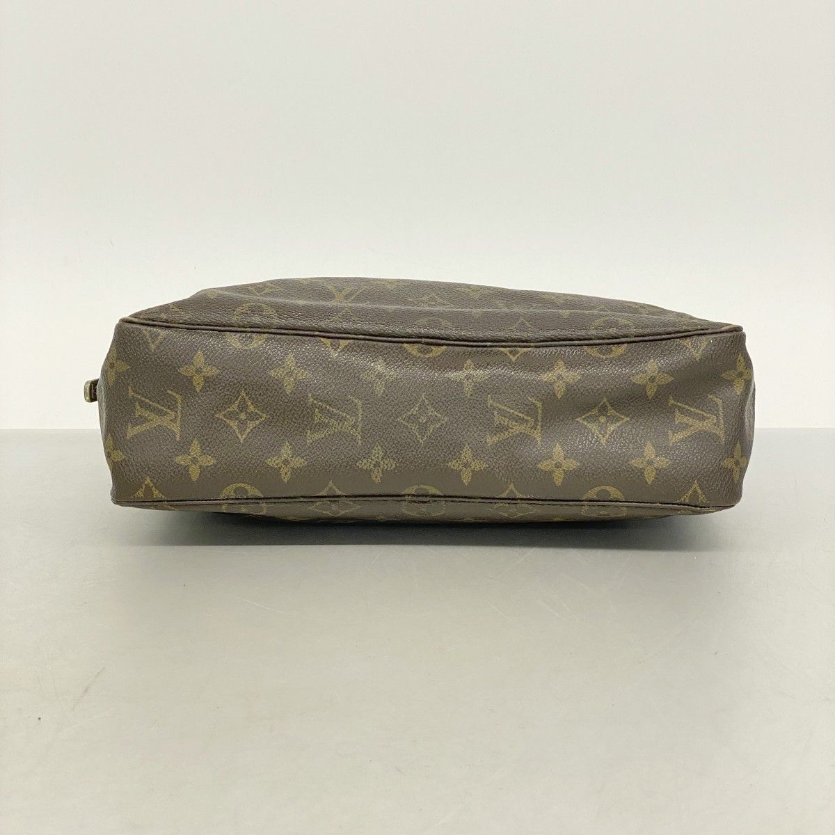 Louis Vuitton Pouch Monogram Trousse Toilet 28 Brown — view 3