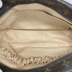 Louis Vuitton Pouch Monogram Trousse Toilet 28 Brown — view 4