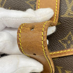 Louis Vuitton Shoulder Bag Monogram Saumur 35 Brown — view 7