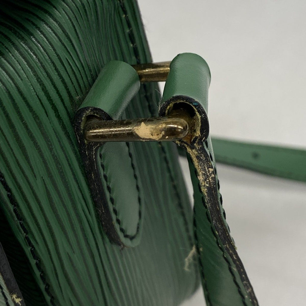 Louis Vuitton Shoulder Bag Epi Saint Cloud Borneo Green — view 8