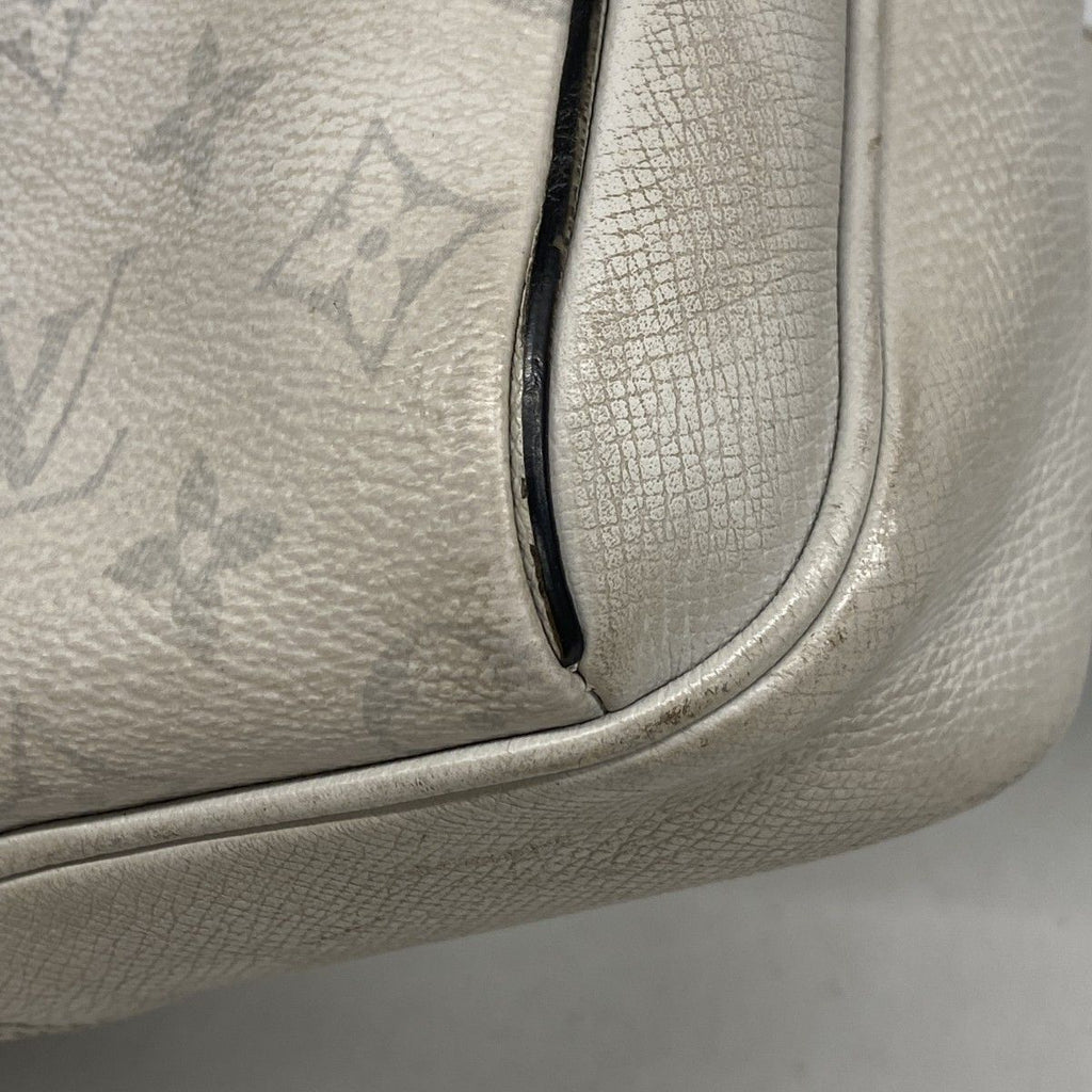 Louis Vuitton Belt Bag Taigarama Outdoor White — view 7