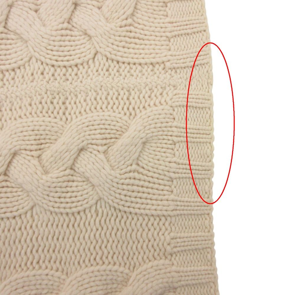 Chanel Scarf CC Logo Cashmere Knit Manknit White Sweater — view 6