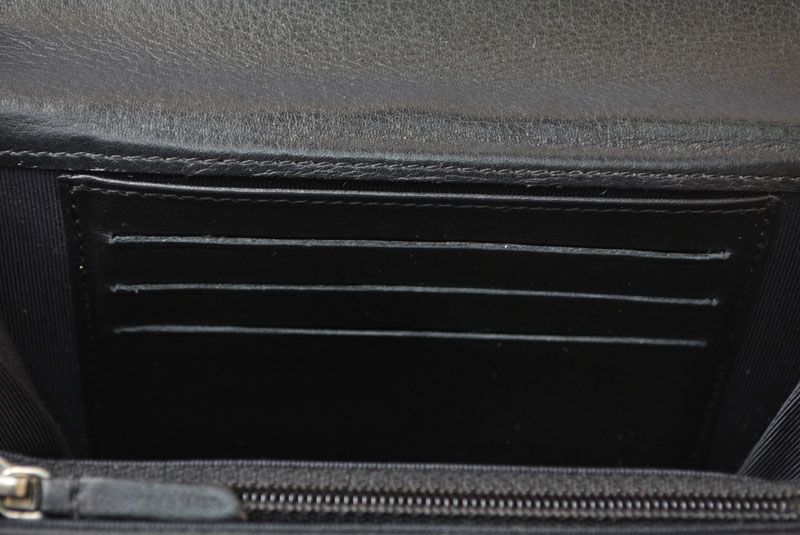 Chanel Wallet Bifold Fold Chevron V-Stitch Black — view 7