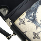 Louis Vuitton Savannah Messenger BB — view 7