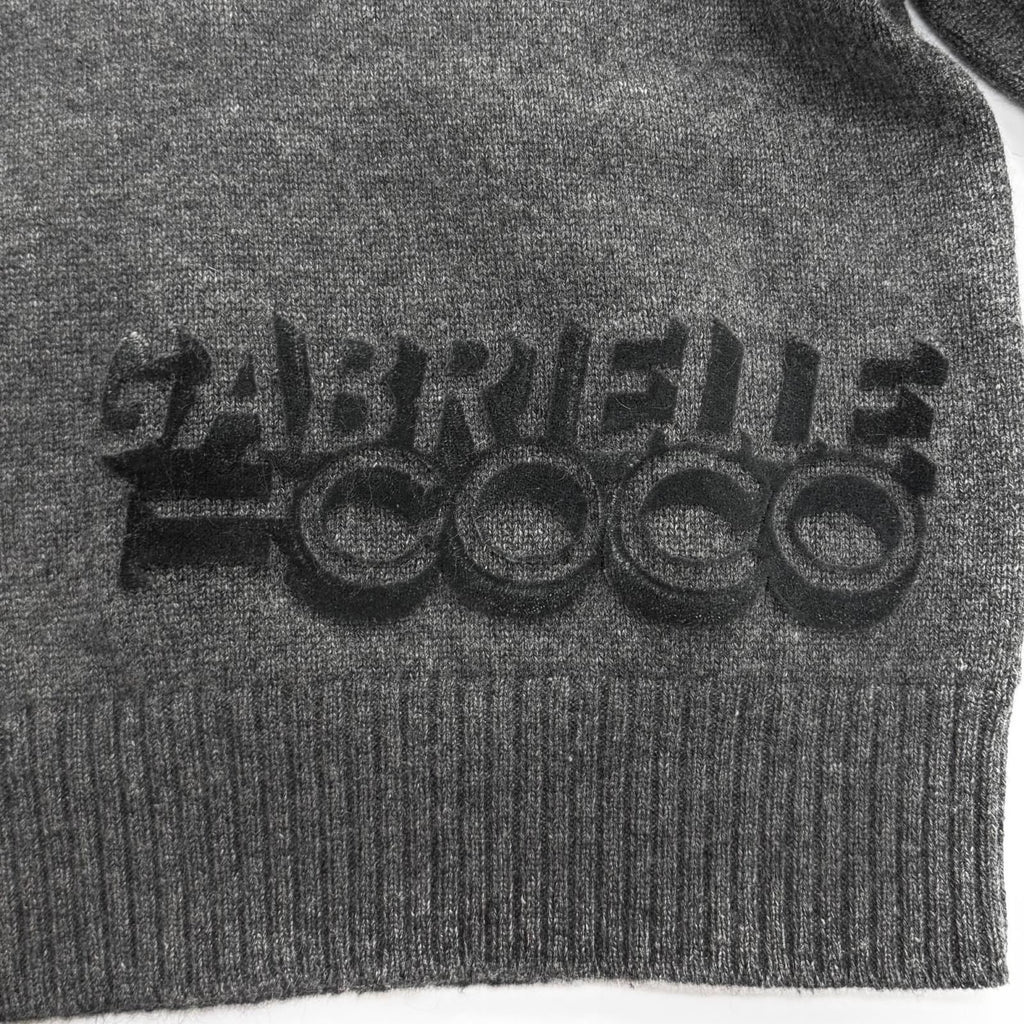 Chanel Cashmere with CC Logo Plate Gabrielle Coco Neck Long Sleeve Knit Gray 34 — view 5