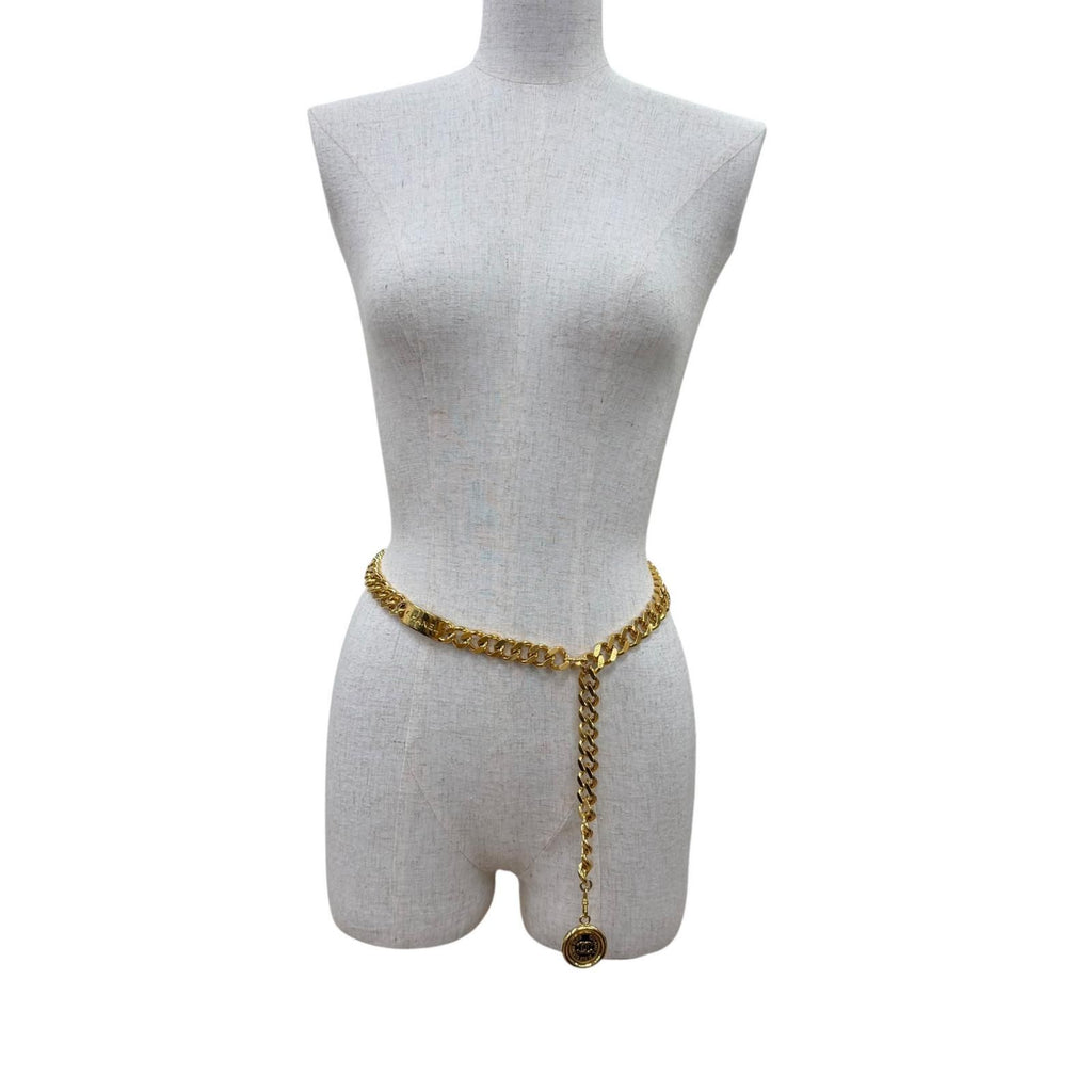Chanel Vintage Metal 31 Rue Cambon CC Logo Chain Belt Gold Plated — view 3